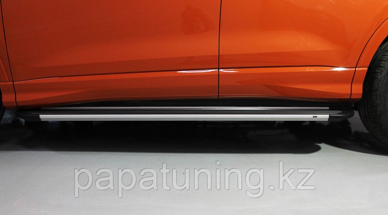 Пороги алюминиевые "Slim Line Silver" 1780 мм ТСС для Audi Q3 2019- - фото 1 - id-p108091660