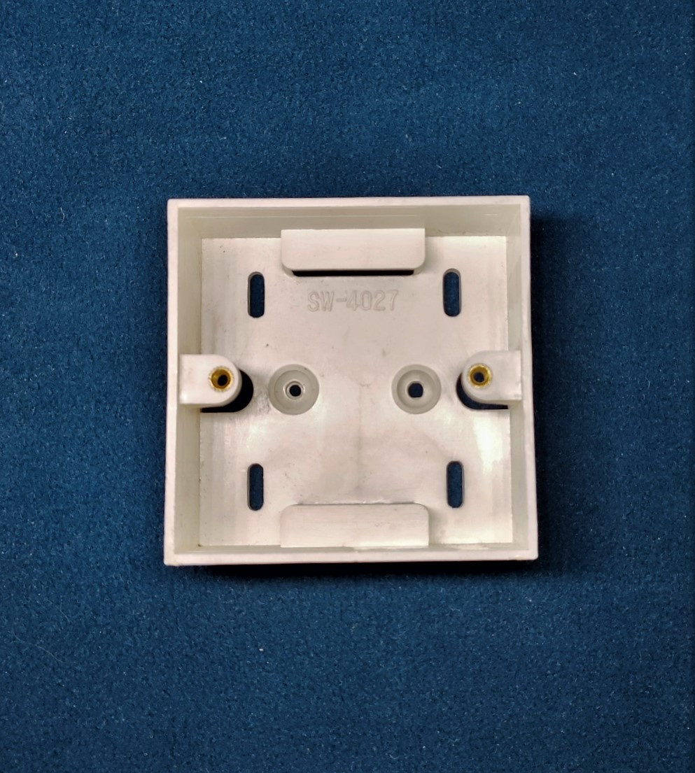 Коробка квадратная для накладного монтажа терморегуляторов и выключателей - фото 2 - id-p108138992