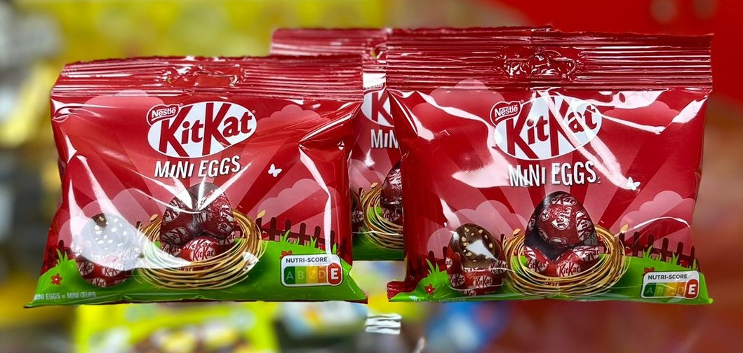 Шоколадные яйца Mini eggs Kit Kat /Nestle/