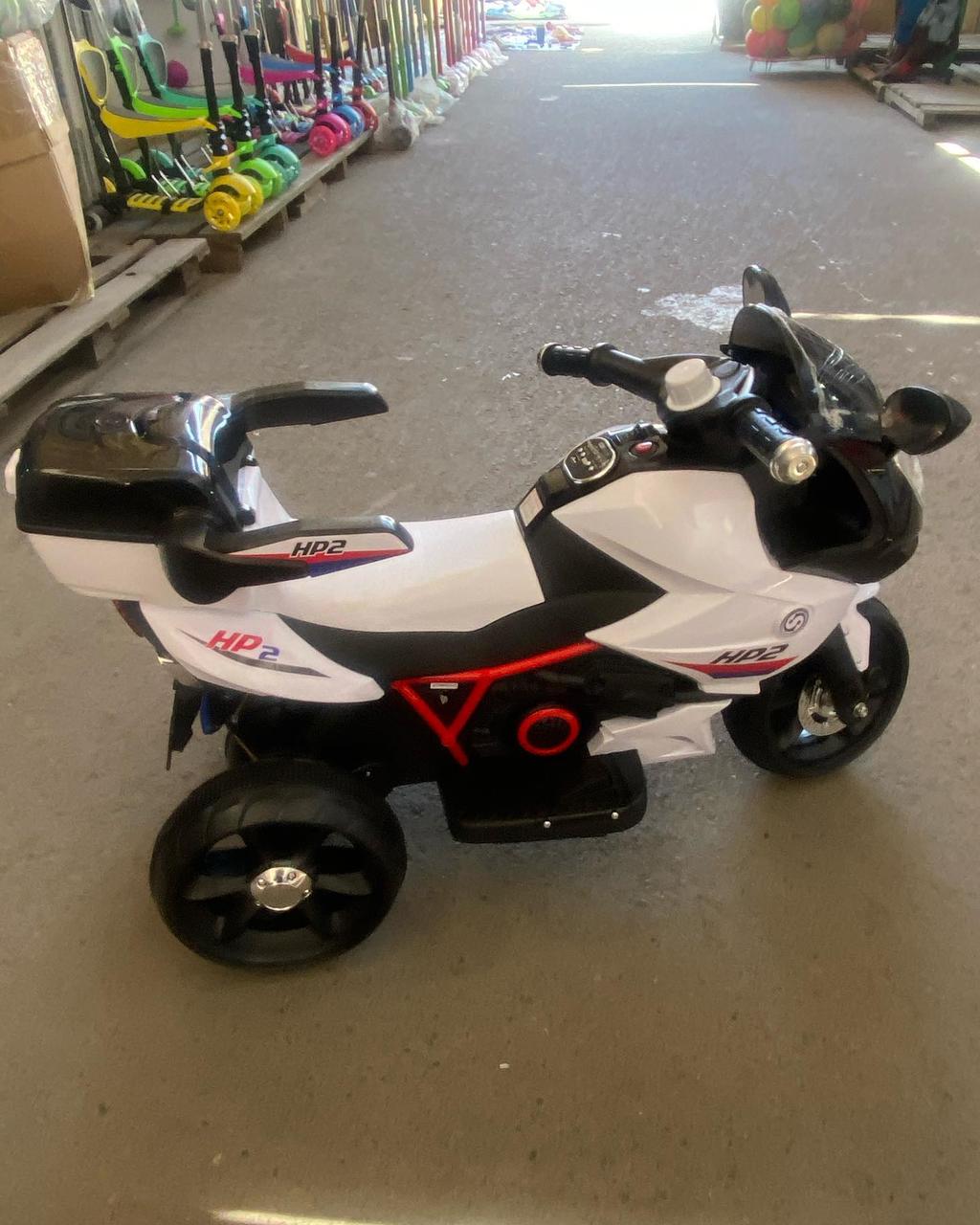 Мото для детей от двух лет и выше, работает от аккумулятора 6 В ...