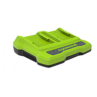 Быстрое зарядное устройство на 2 слота GREENWORKS G40UC8, 40V