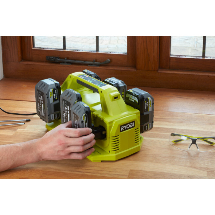 Зарядное устройство Ryobi RC18640 ONE+18В - фото 3 - id-p108161460