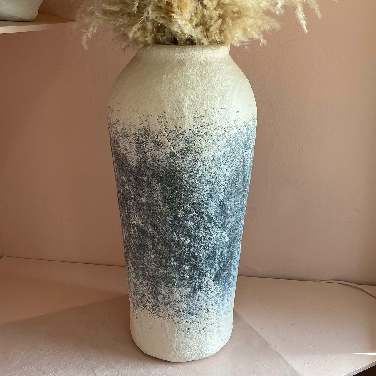 Напольная ваза-кувшин серо-бежевый 70 см - фото 2 - id-p108211348