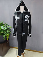 Костюм спортивный с замком на молнии