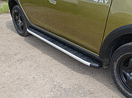 Пороги алюминиевые с пластиковой накладкой 1720 мм ТСС для Renault Sandero Stepway (5S) 2014-2018