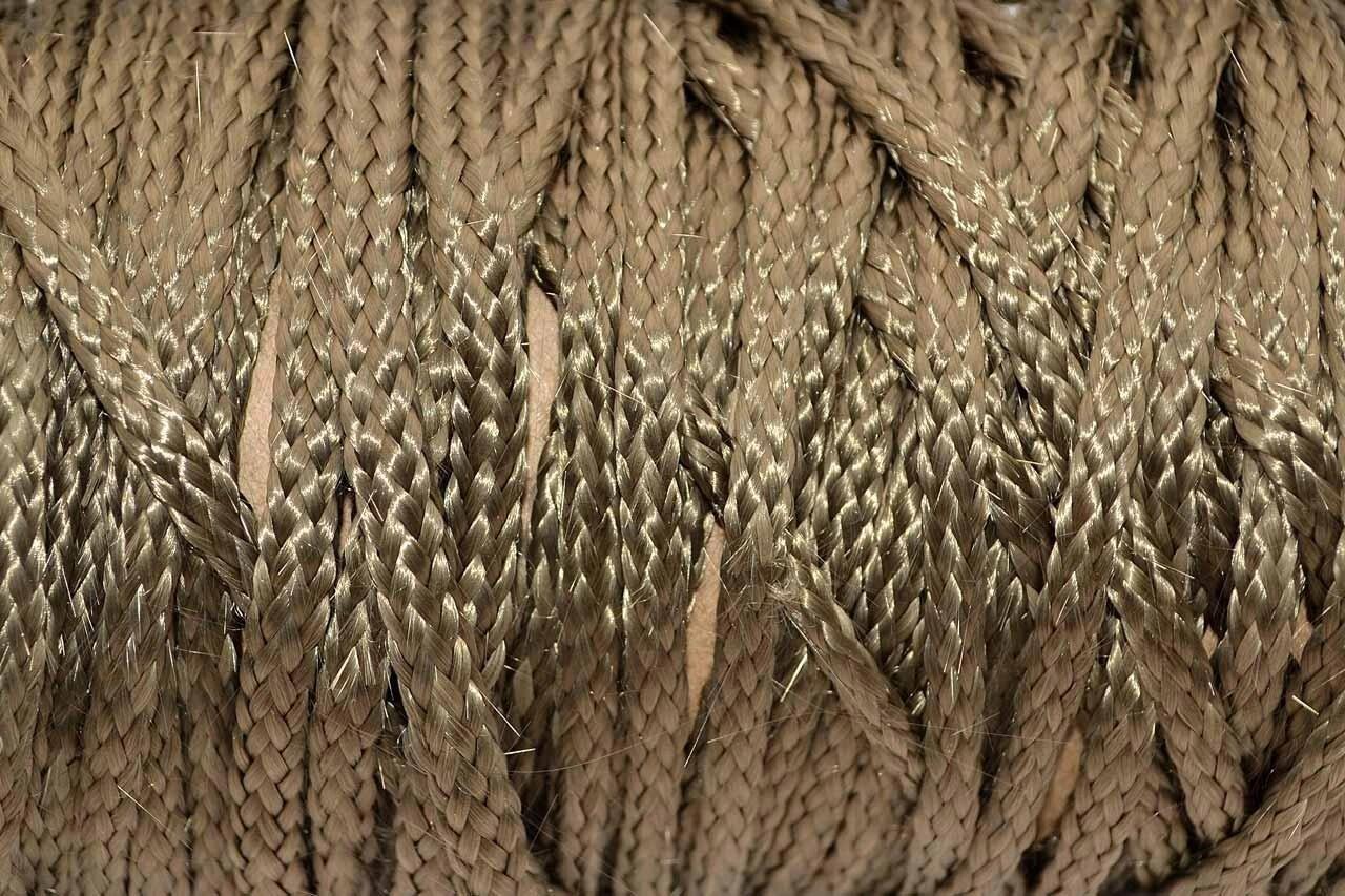 Шнур базальтовый плетёный Ф 4 мм (25 м) - фото 1 - id-p107212106