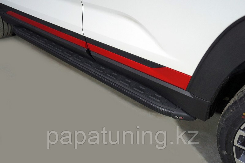 Пороги алюминиевые с пластиковой накладкой (карбон черные) 1720 мм ТСС для Changan CS35 plus2WD 1.5T 2023-