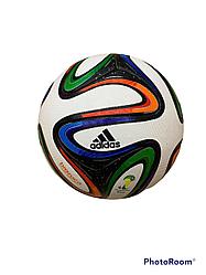 Футбольный мяч Adidas Brazuca размер 5