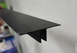 Теневой профиль стеновой TG-02 черный 2 м