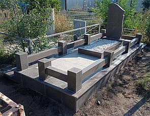 Гранитные могильные комплексы