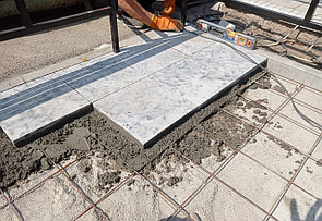 Благоустройство мест захоронений тротуарной плиткой в г. Алматы и Алматинской области