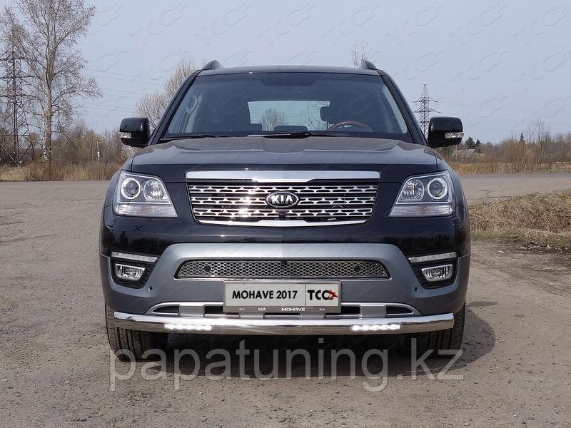 Защита передняя нижняя (овальная с ДХО) 75х42 мм ТСС для Kia Mohave 2017-2020, фото 1