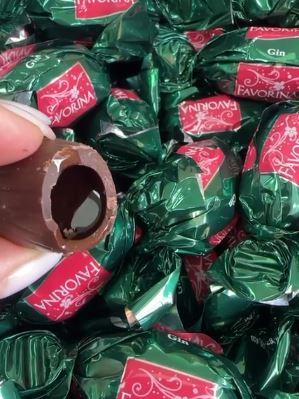 Шоколадные конфеты Favorina  с Ромом 1кг (на вес)