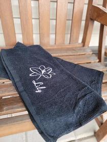 Полотенце махровое черное "Lily" 50*90см