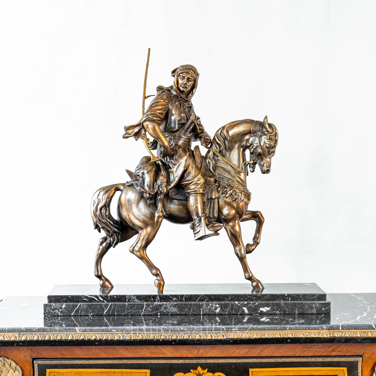 Кабинетная скульптура «Восточный воин» - фото 2 - id-p108554068