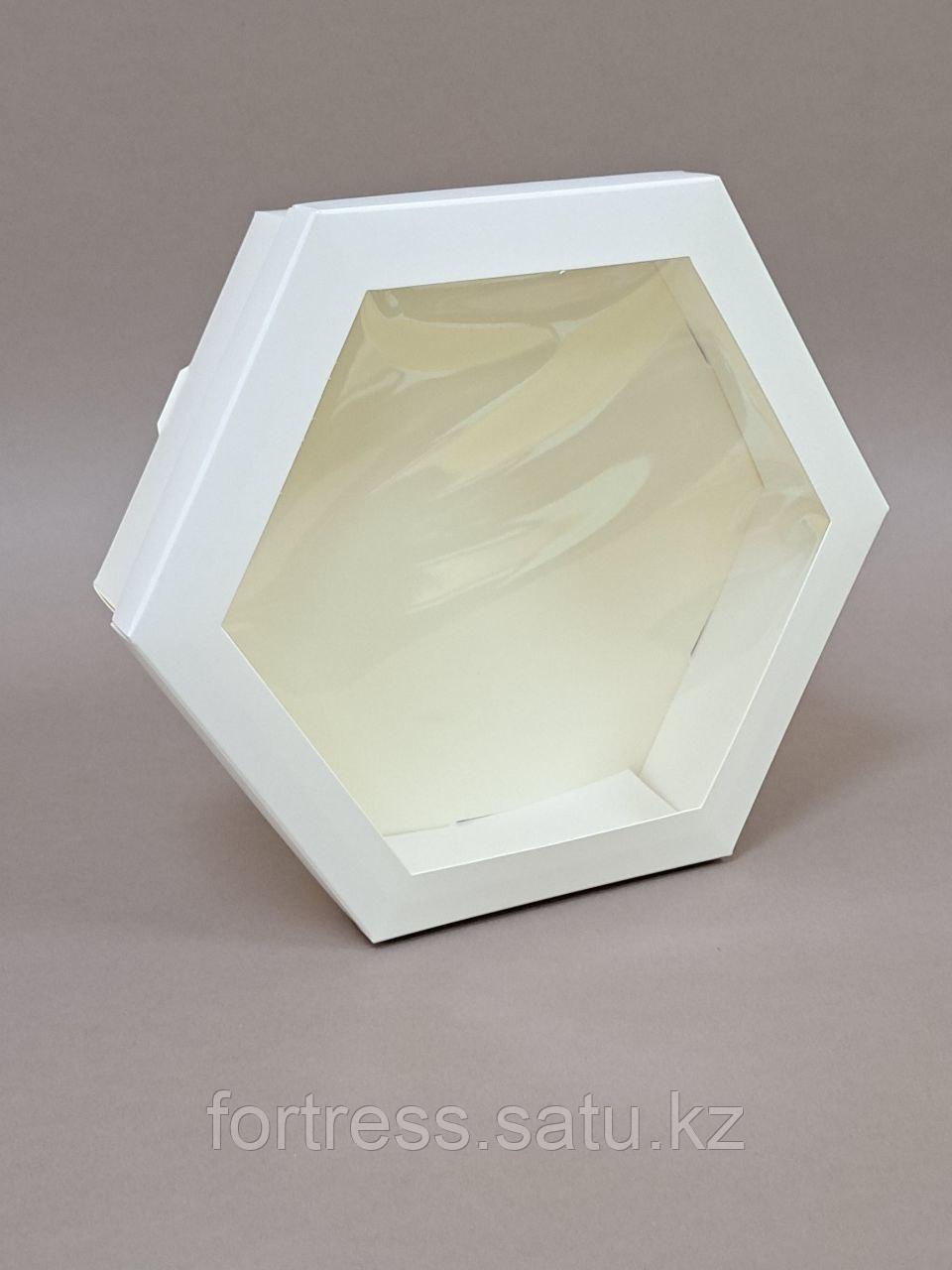 Коробка 20х20х5,5см крышка с окном + дно  белая