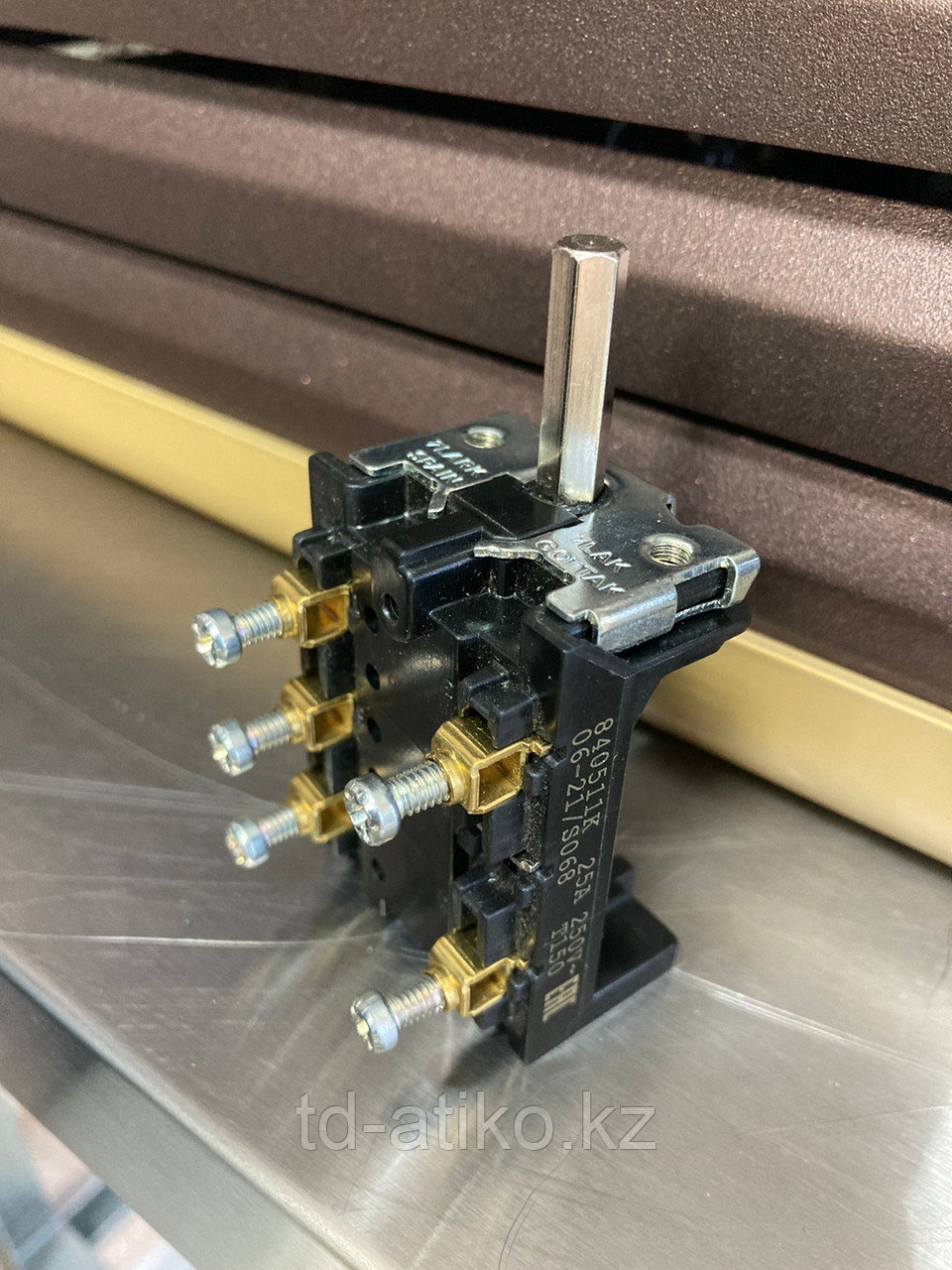 Переключатель 7LA 840511 Gottak (арт. 004.02)