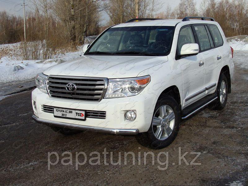Защита передняя нижняя (длинная) 75х42 мм ТСС для Toyota Land Cruiser 200 2012-2015
