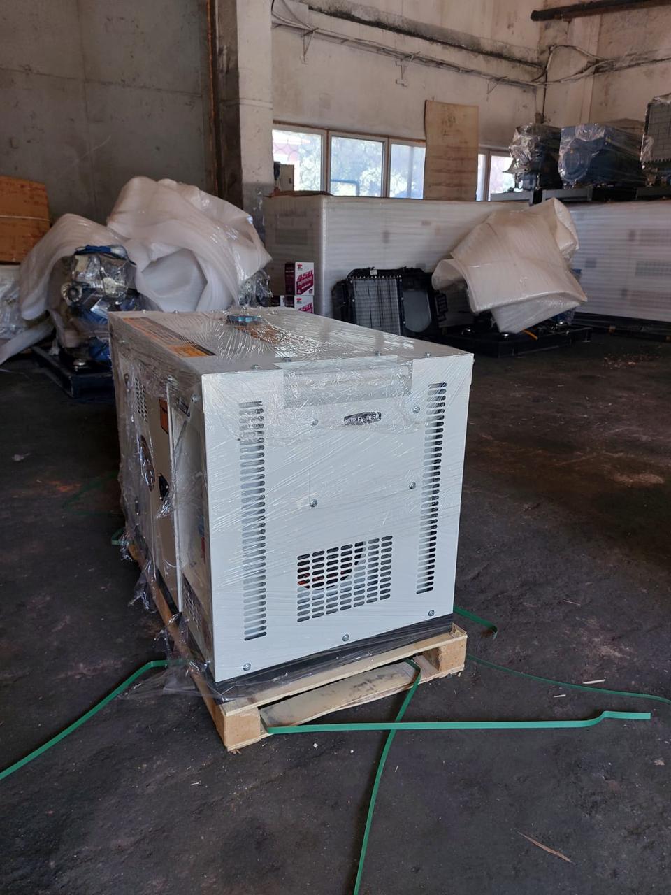 Дизельный генератор 8 кВт 220В в кожухе с АВР - фото 6 - id-p108624496