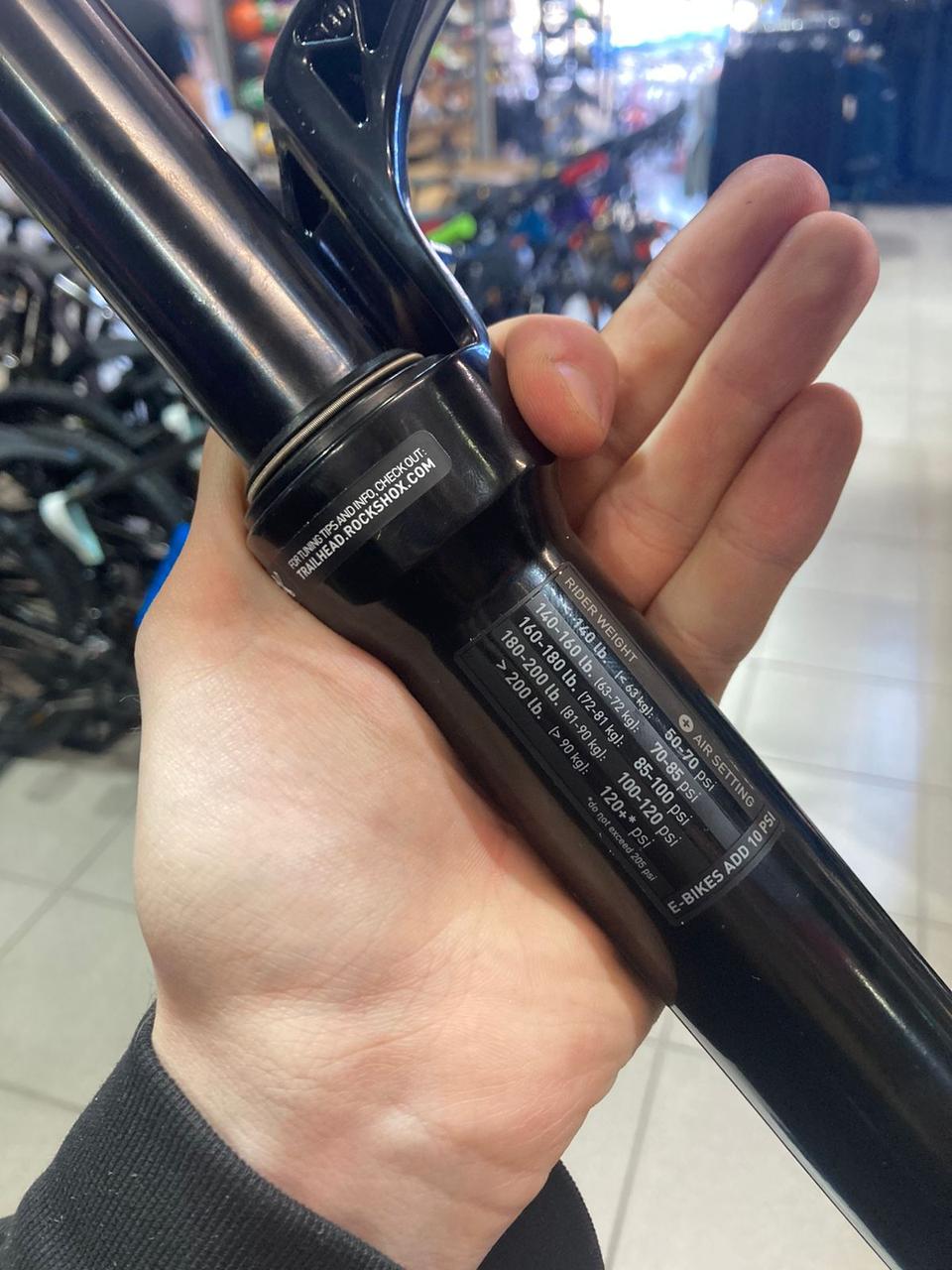 Велосипедная вилка RockShox Judy Silver TK - Crown 27.5" 9QR 100mm Black Alum Str 1 1/8 42offset Solo Air - фото 5 - id-p65477870