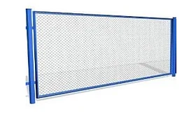 Ограждение из сетчатых панелей рабица и металлическими стойками 2*2.5 м