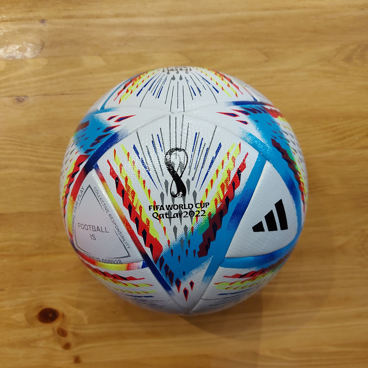 Профессиональный Футбольный Мяч "Аdidas" Fifa World Cup Qatar 2022. Size 5. Оригинальный.