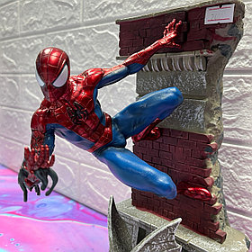 Фигурка Человек-Паук на стене (ТЦ Евразия)