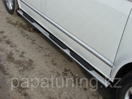 Пороги овальные с накладкой 75х42 мм ТСС для Volkswagen Transporter 2017-, фото 1