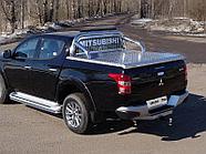 Защита кузова и заднего стекла 76,1 мм (для крышки) со светодиодной фарой ТСС для Mitsubishi L200 2015-2018