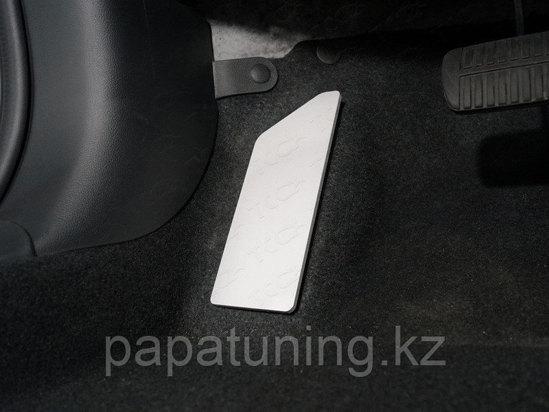Накладка площадки левой ноги (лист алюминий 4мм) ТСС для Subaru Forester (S5) 2018- - фото 1 - id-p108866865