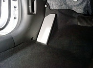 Накладка площадки левой ноги (лист алюминий) 4мм ТСС для Kia Carnival (2WD) 2.2D 2021-