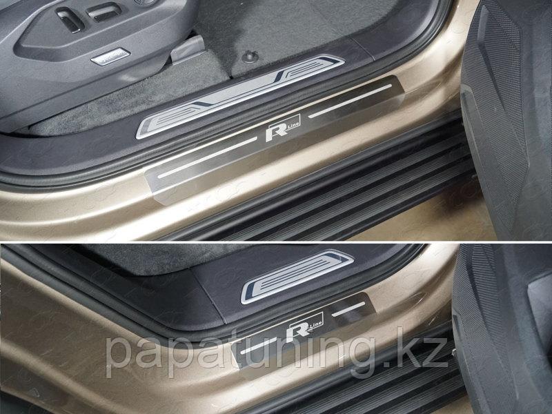 Накладки на пороги (лист шлифованный надпись R-Line) 4шт ТСС для Volkswagen Touareg 2018- - фото 1 - id-p108851925
