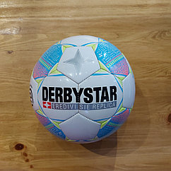 Футбольный мяч "Derbystar". Size 5.