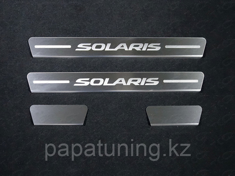 Накладки на пороги (лист шлифованный надпись Solaris) 4 шт ТСС для Hyundai Solaris 2 (седан) 2017- - фото 2 - id-p108851597