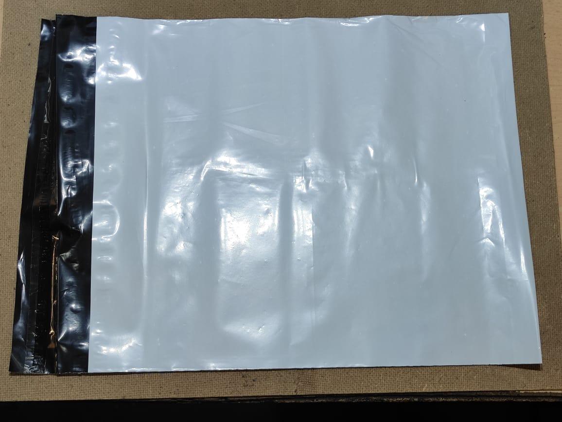 Пакет ПВД 17*30 курьерский с клапаном клеевым непрозрачный