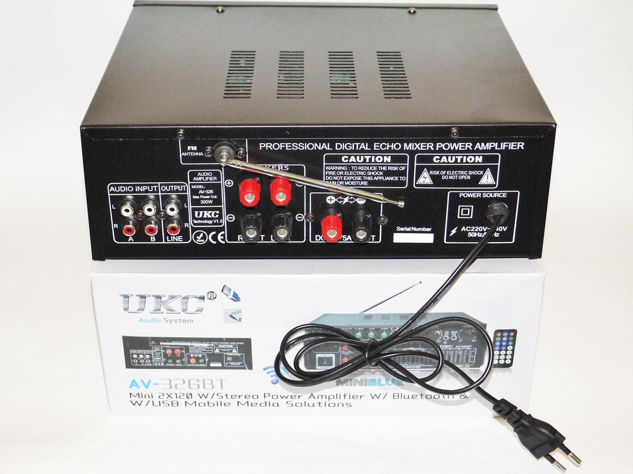 Мощный усилитель звука для колонок UKC AV-326BT Bluetooth Караоке на 4 микрофона - фото 4 - id-p108928897