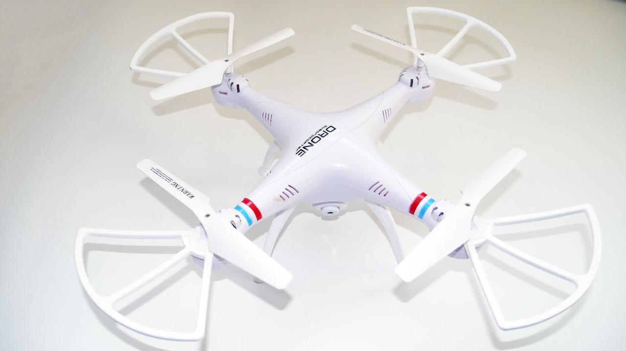 Квадракоптер drone 1million c WiFi камерой, радиоуправляемый - фото 1 - id-p108928928