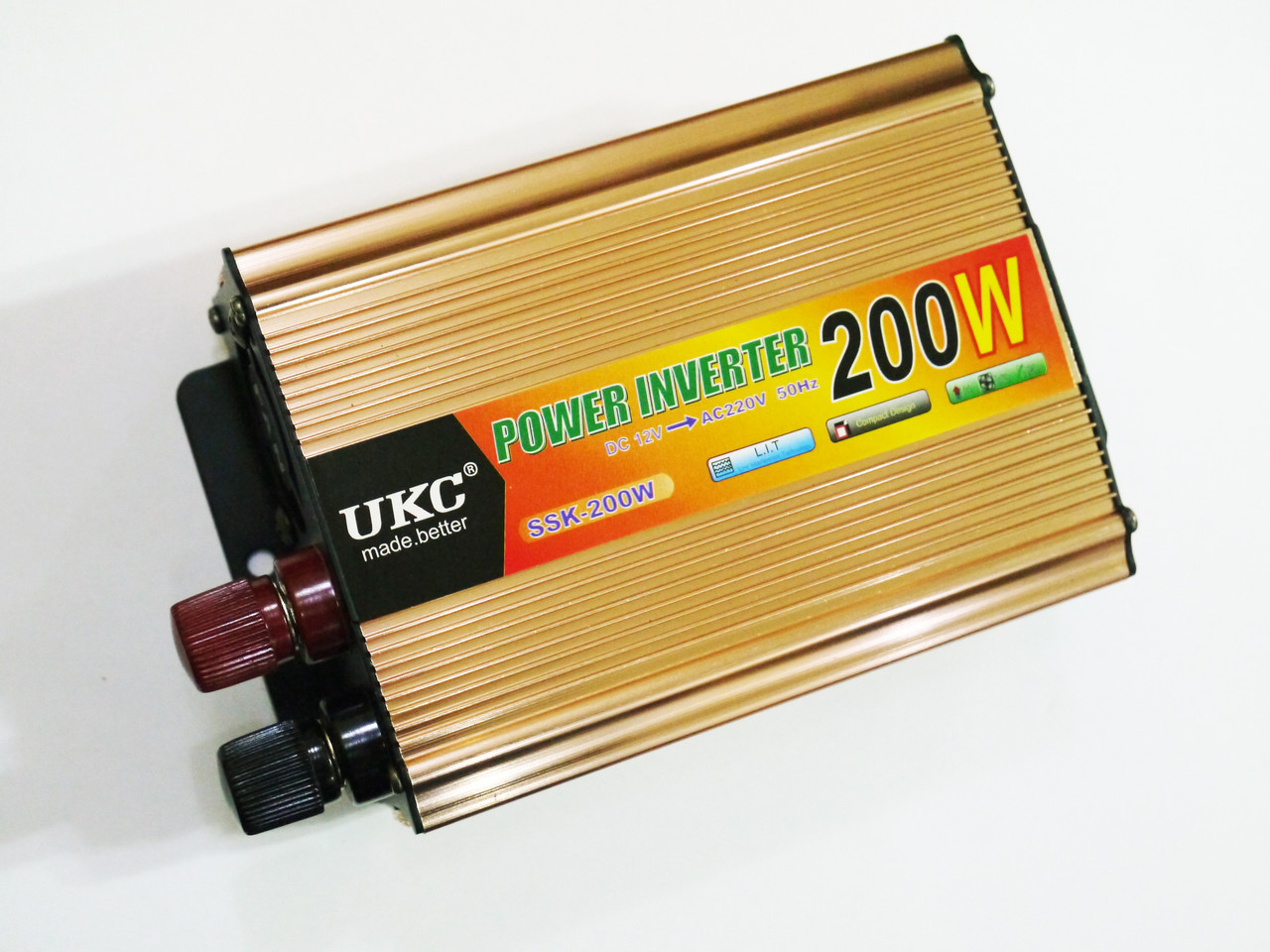 Преобразователь напряжения инвертор UKC 200W 12V-220V - фото 4 - id-p108928520