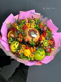 Букет микс фрукты+сухофрукты «Контраст» М