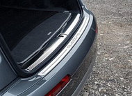 Накладки на задний бампер (лист шлифованный надпись quattro) ТСС для Audi Q7 2015-
