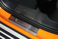 Накладки на пластиковые пороги (лист шлифованный надпись Audi) 4шт ТСС для Audi Q3 2019-