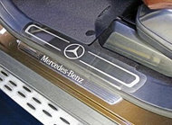 Накладки на пластиковые пороги (лист шлифованный логотип Mercedes) ТСС для Mercedes-Benz GLE-Coupe 2014-