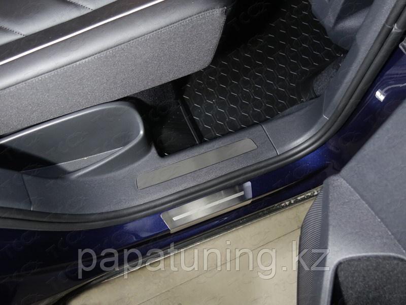 Вставки задние на пластиковые пороги (лист шлифованный) 2шт ТСС для Volkswagen Tiguan 2017-2021 - фото 1 - id-p108910204