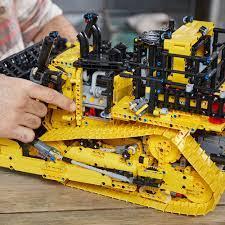 Lego 42131 Техник Бульдозер Cat® D11T - фото 3 - id-p109001494