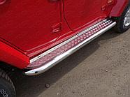 Пороги с площадкой 76,1 мм ТСС для Jeep Wrangler 5D (3.6, JK) 2006-2018