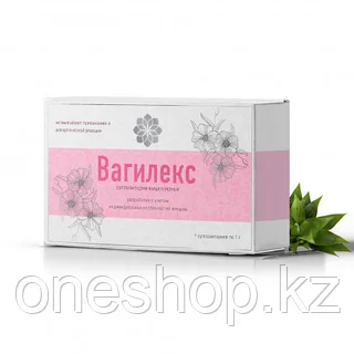 Артқы жағында жатып соратын порно Интернеттегі порно видео өзін веб-камерада көрсетеді