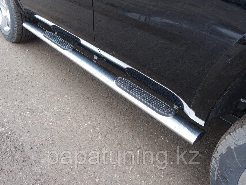 Пороги овальные с накладкой 120х60 мм ТСС для Chevrolet Tahoe 2016-, фото 1