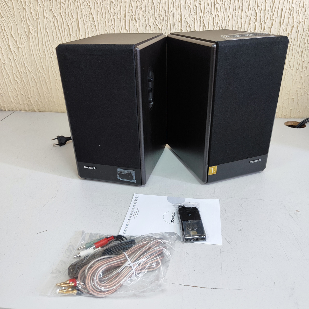 Колонки Microlab Solo 5С (2.0) - Black/Wood, 80Вт(2x40) RMS, 50Hz-70kHz, 85dB, +wireless RC - фото 1 - id-p109160307