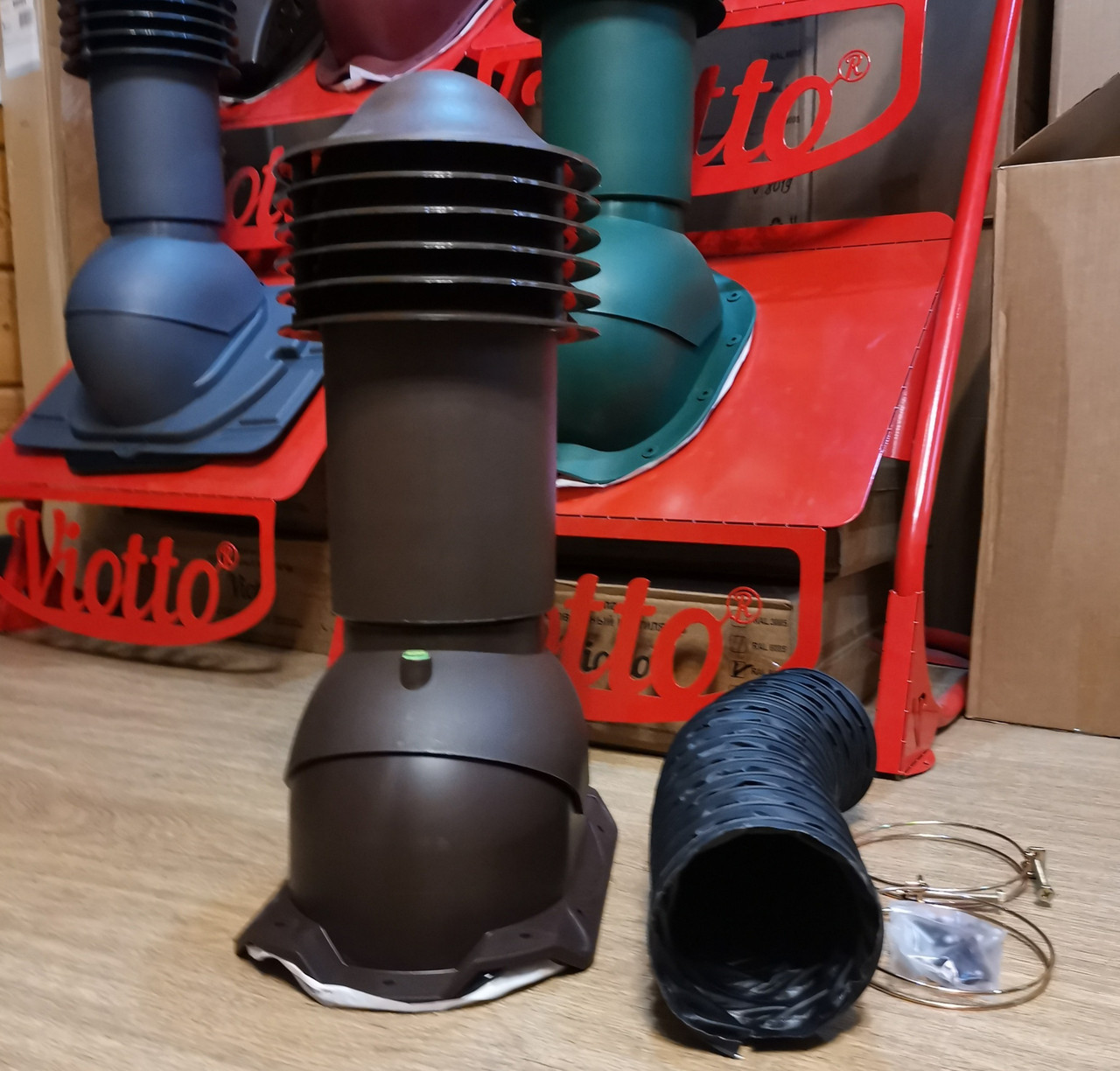 Труба вентиляционная для профнастила 20 мм, 8017