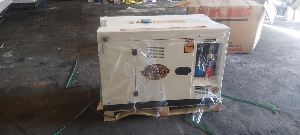Дизельный генератор с АВР 10 квт - фото 1 - id-p109191018